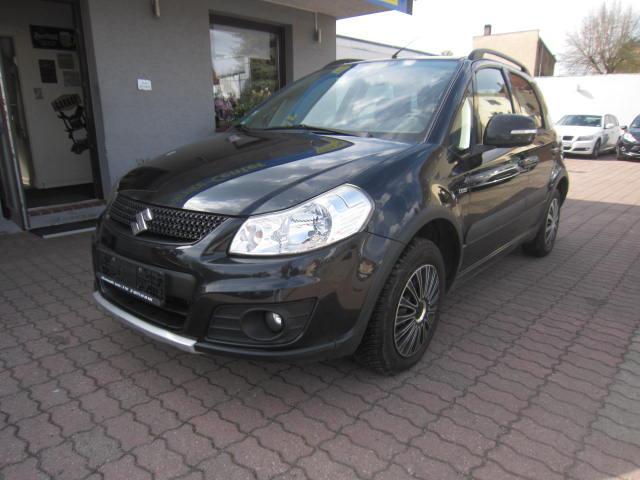 Suzuki SX4 Club