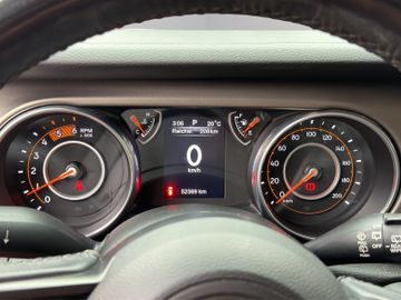Jeep Wrangler - 11