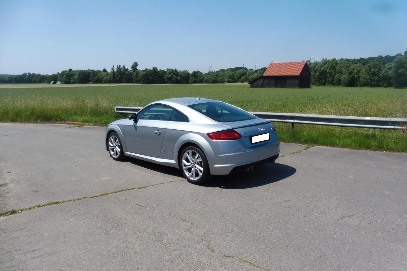 Audi TT Coupe 45 TFSI quattro  S-tronic. neuwertig