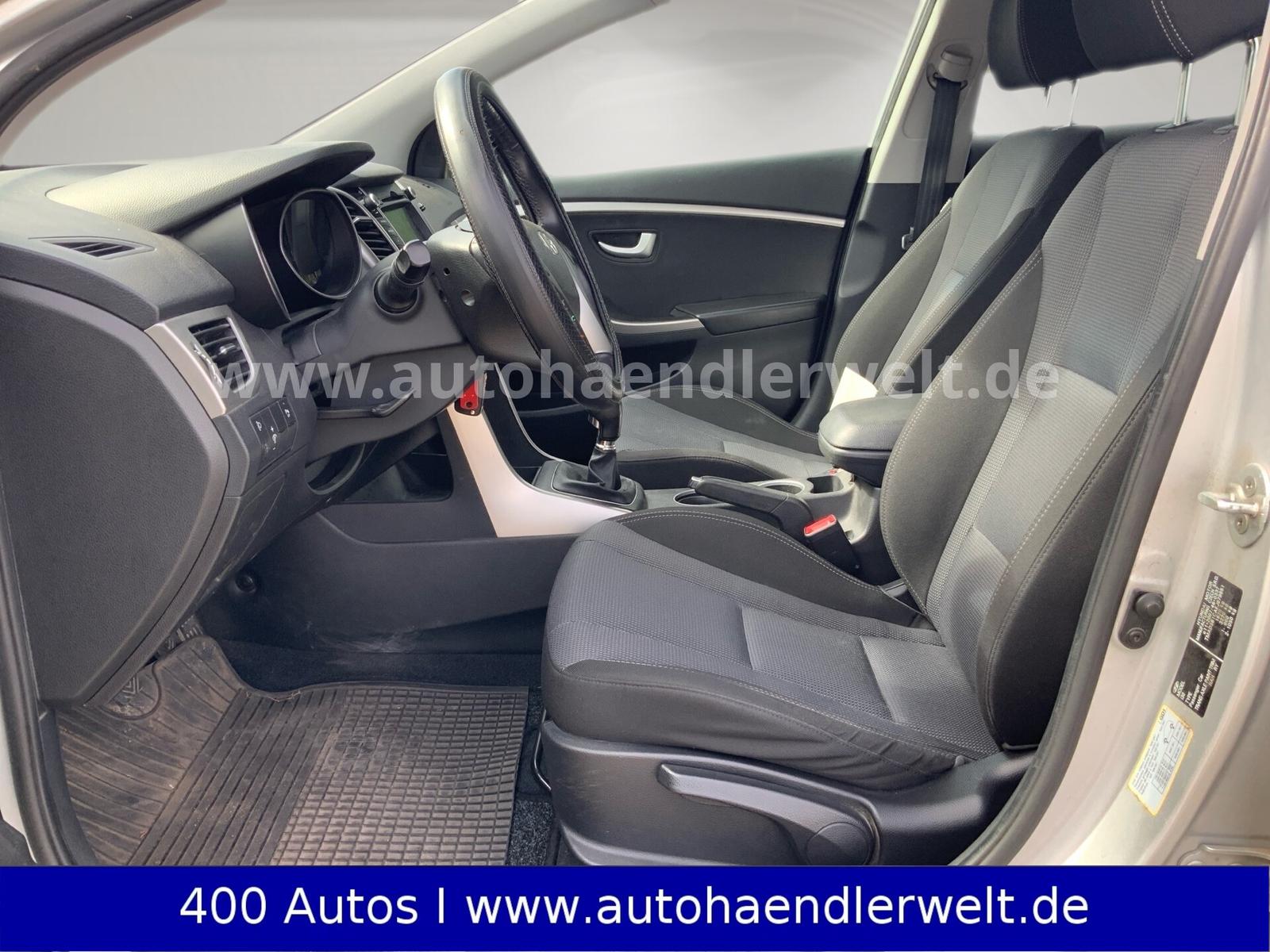 Hyundai i30 2015 — photo 9