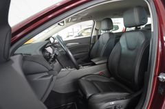 Fahrzeugabbildung Opel Insignia B ST 1.6D INNOV. NAVI/LED/LEDER/SH/DAB+
