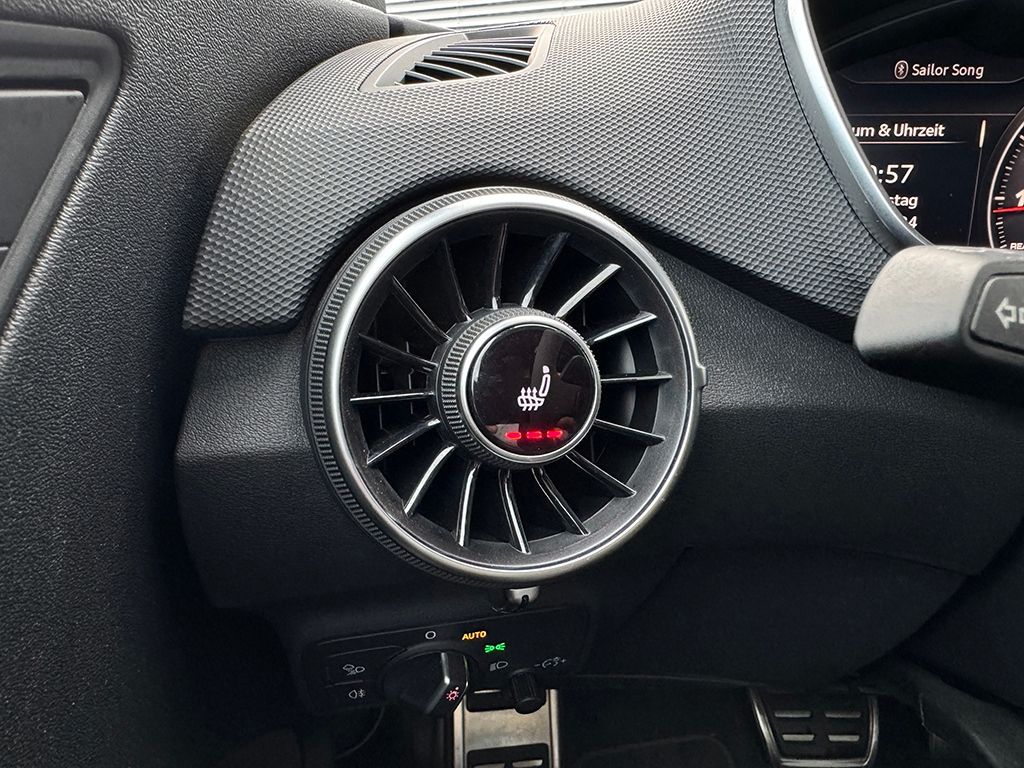 TT RS Coupe 2.5 TFSI quattro