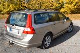 Volvo V70 D5 AWD Allrad Momentum AHK - Volvo V70 Awd mit Diesel-Antrieb