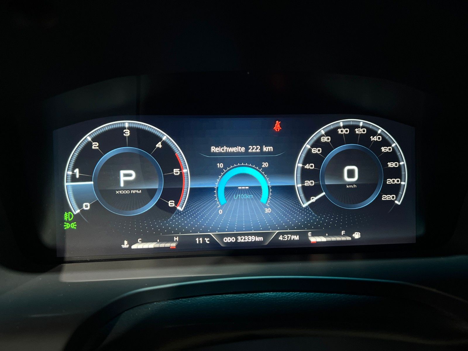 Fahrzeugabbildung Ssangyong REXTON Sapphire*AHK*360°*Sidesteps*Standheizung*