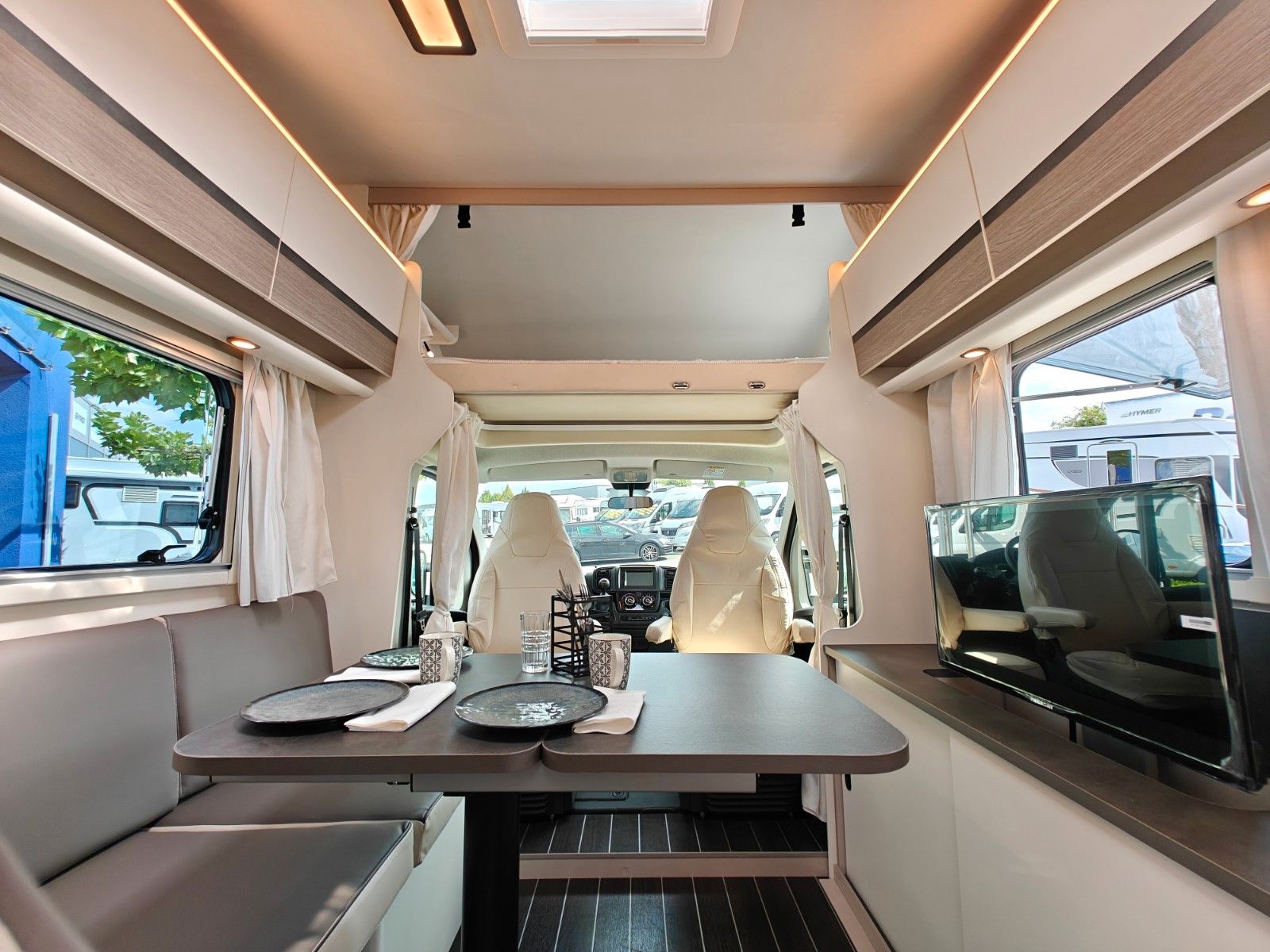 Fahrzeugabbildung XGO Dynamic 39 Lounge  - Modell 2025