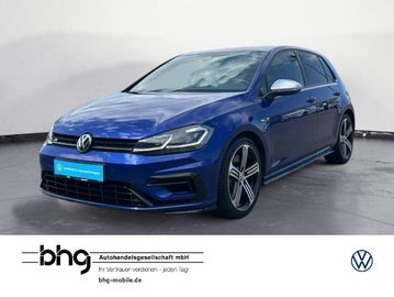 Volkswagen Golf - 1