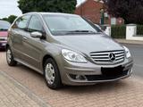 Mercedes-Benz Mercedes B150 *AUTOMATIK*TÜV*KLIMA*AHK - Mercedes-Benz B 150 aus 2006