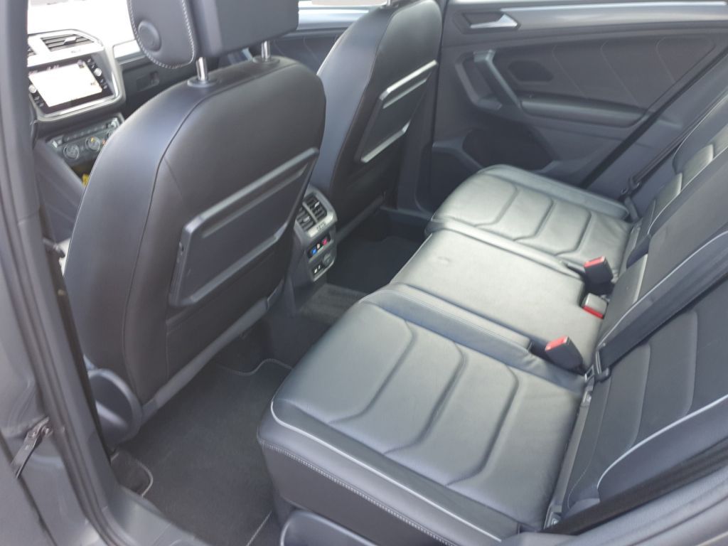 Fahrzeugabbildung Volkswagen Tiguan 2.0 TDI 4M DSG Highline LED,NAVI,AHZV