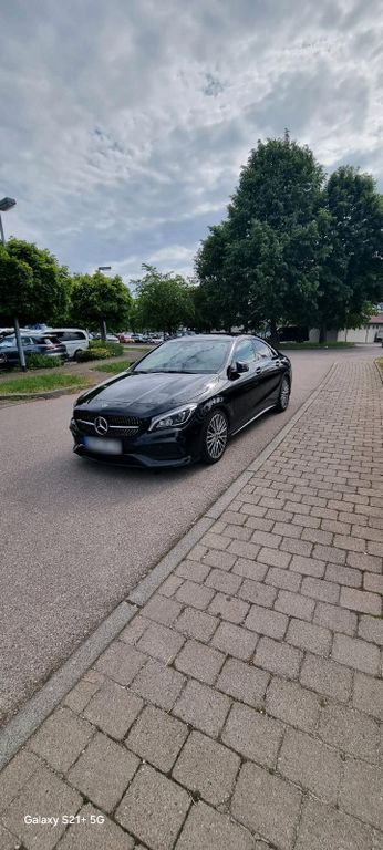 Image of Mercedes-Benz CLA 200