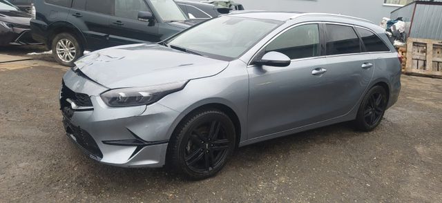 Kia cee'd / Ceed 1.5i 117kw M6