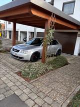 Audi S3 1.8T quattro - - silberne Audi S3
