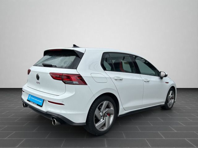 Volkswagen Golf - Bild 3