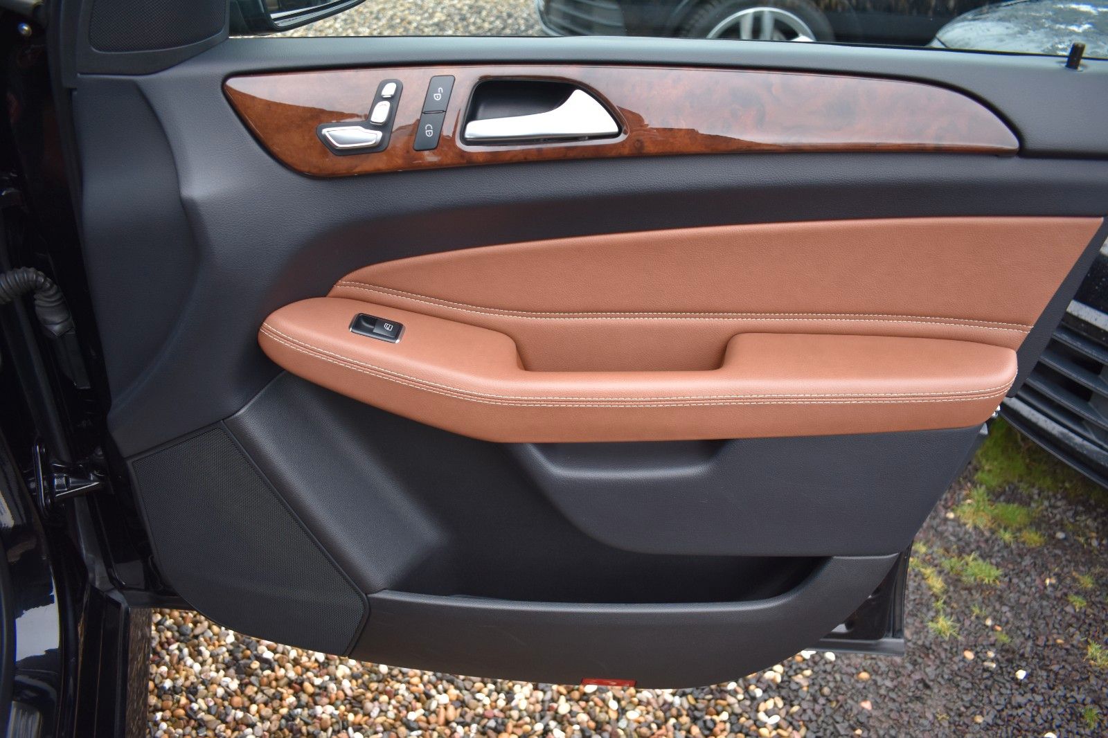 Fahrzeugabbildung Mercedes-Benz GLE 350 d 4Matic AMG line