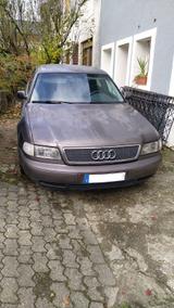 Audi A8 3,7 Quattro mit Gasanlage - Audi A8 mit LPG-Antrieb