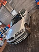 BMW E46 320i Touring | 170 PS | TÜV 1,5 Ja... - BMW 320 aus 2001: Kombi