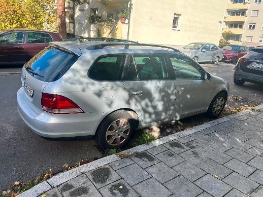 Volkswagen Golf 2013 — engine 1.595 cm³, 102 HP (75kW)