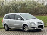 Opel Zafira 1.8 Easytronic Selection guter Zustand Tü - Opel Zafira Gebrauchtwagen in Stuttgart