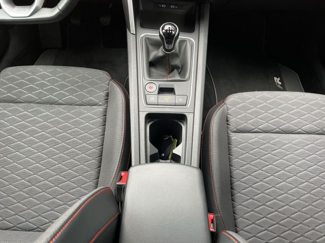 Leon 1.5 TSI FR LED Apple CarPlay ACC PDC Klima 
