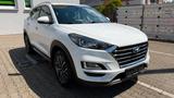Hyundai Tucson Pure 2WD - Hyundai TUCSON: Pure