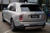 Rolls-Royce Cullinan Bespoke Audio Starlight Twin Coachline - Rolls-Royce Cullinan