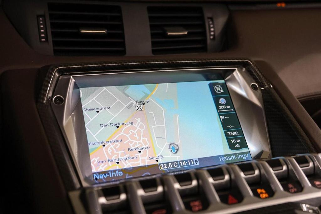 Lamborghini Aventador