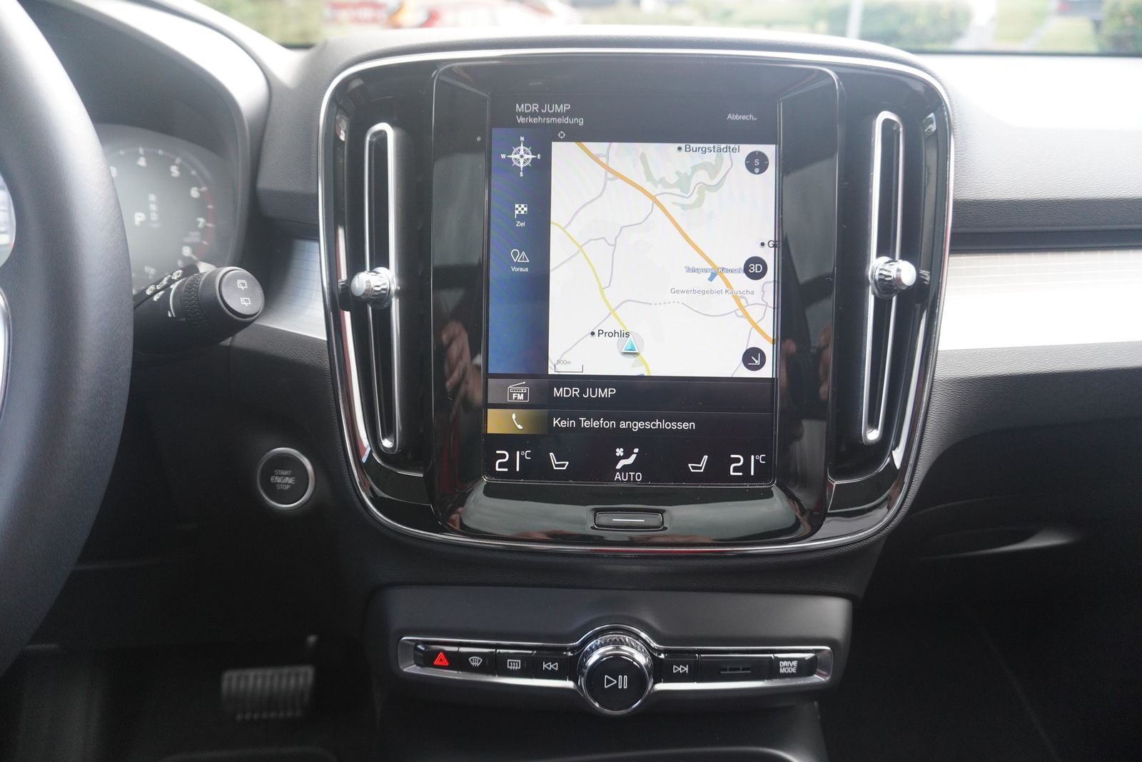Volvo XC40 2.0 Momentum AWD Aut LED 360° Panorama Navi foto 11