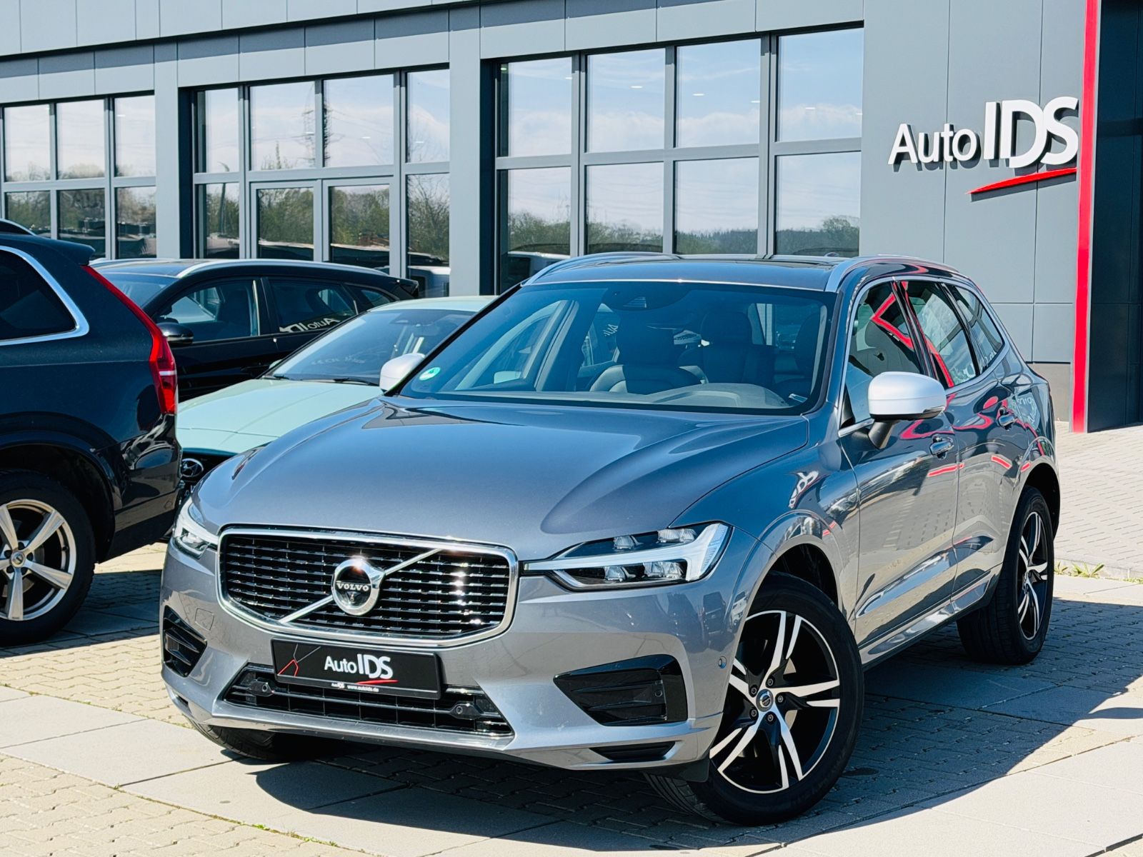 Volvo XC60 R Design AWD Aut.Pano.Navi.Garantie foto 9