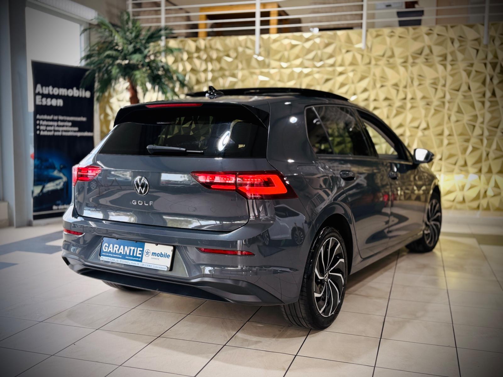 Volkswagen Golf VIII Lim. Life PANORAMA MASSAGE IQ.LIGHT, миниатюра 11