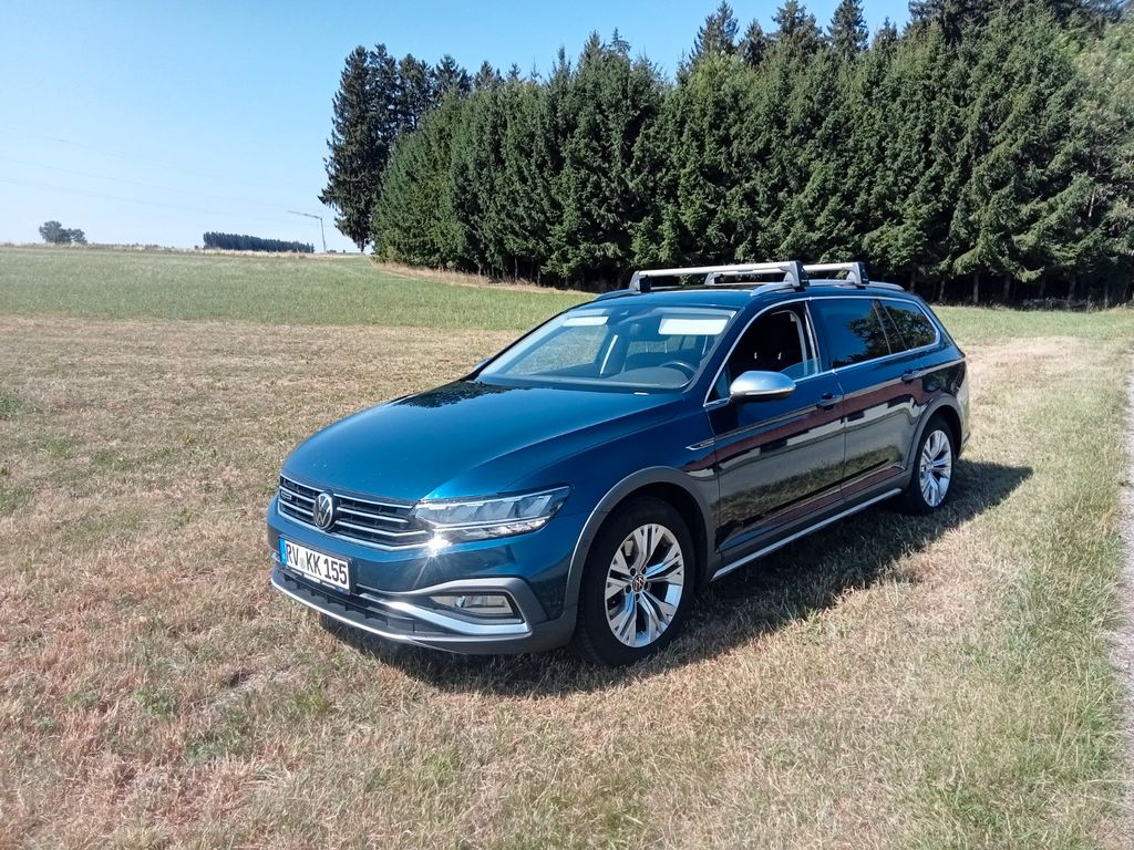 Image of Volkswagen Passat Alltrack