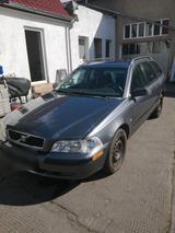 Volvo Bastler Fahrzeug für Schrauber - gebrauchte Volvo V40 aus dem Jahr 2003