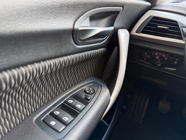 Fahrzeugabbildung BMW 118d xDrive Advantage 150PS LED/PDC/SHZ!