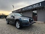 Audi Q5 2.0 TDI quattro S tronic Business - Audi Q5 mit Diesel-Antrieb: Kombi