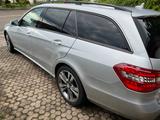 Mercedes-Benz E 220 CDI T BlueEFFICIENCY ELEGANCE ELEGANCE - Mercedes-Benz E 220: Elegance