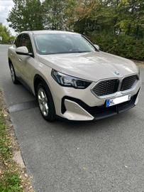 2025 BMW IX2 照片 4