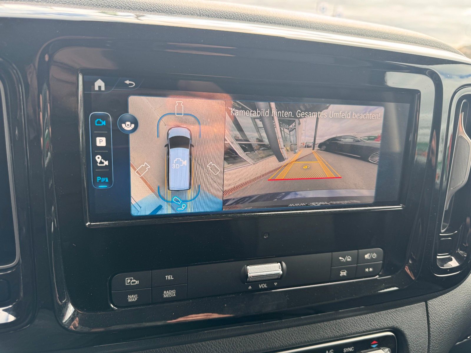 Fahrzeugabbildung Mercedes-Benz Vito 119 CDI Tourer Select DISTRONIC LED AHK2,5t
