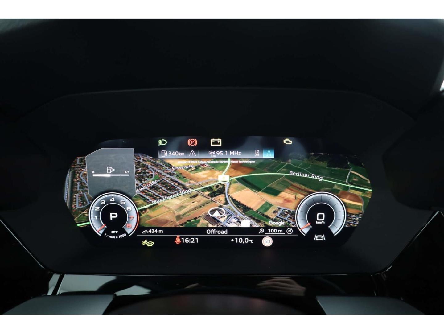 Audi A3 Limousine 35 TFSI S line AHK/NAV/Opt.Schwarz+, миниатюра 13