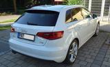 Audi Ambition Sportback Scheckh./ SD/MFL/XEN/NAV/1.H - Audi A3 aus 2013: Limousine