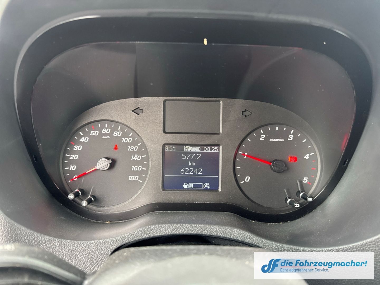 Fahrzeugabbildung Mercedes-Benz Sprinter III Tourer RWD AWD 311 CDI L2 DAB Tel.