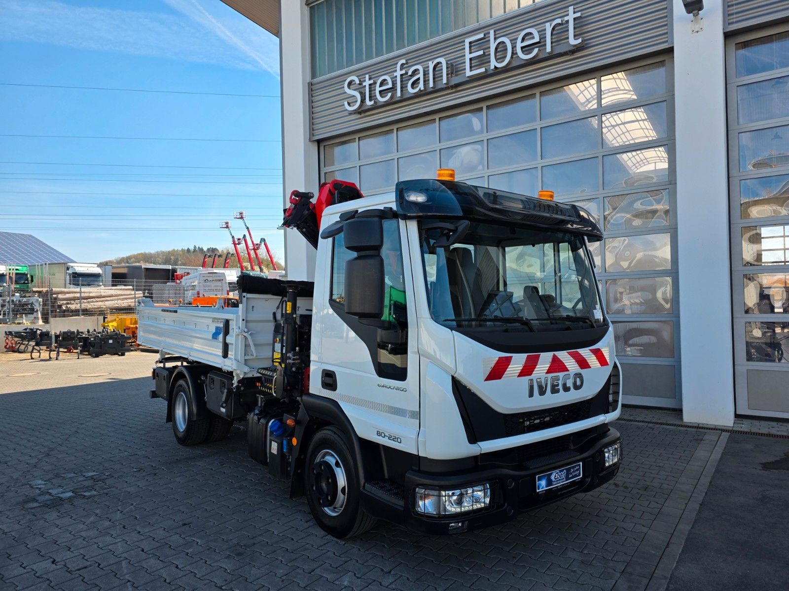 Fahrzeugabbildung Iveco Eurocargo ML80E22/P Palfinger PK 7.501 Funk 2AHK