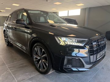 Audi Q7 - 3