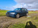 BMW E46 320d - BMW 320 aus 2003: Kombi, 320d