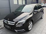 Mercedes-Benz B 180 Automatik Navi Klima LED AHK - Mercedes-Benz B-Klasse Gebrauchtwagen in Bielefeld