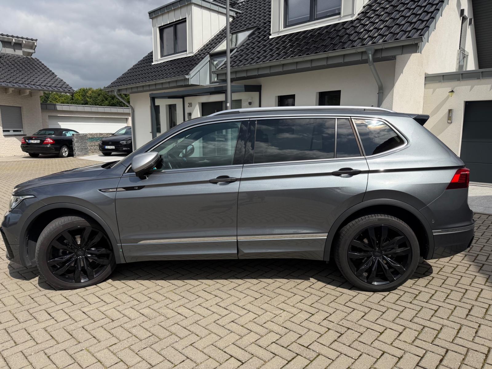 Volkswagen Tiguan Allspace 2.0 TDI SCR R-Line 7-Sitze