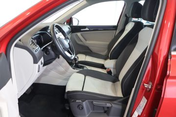 Volkswagen Tiguan 1.5 TSI Elegance MATRIX+HUD+AID+SIDE+KAM