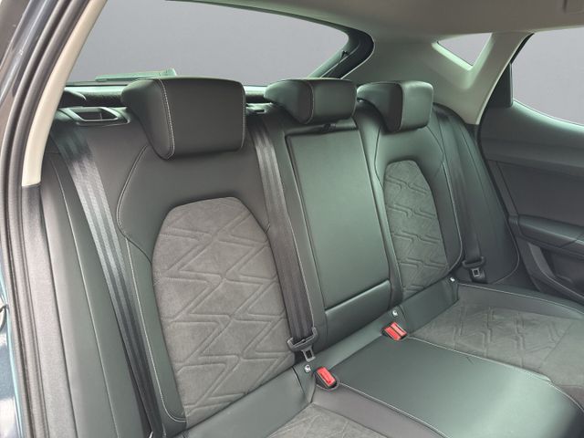 Leon Xcellence 1.4 e-HYBRID DSG Navi ACC LED SHZ