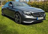 Mercedes-Benz E 400 d 4MATIC Autom. - - Mercedes-Benz E 400 mit Diesel-Antrieb: Limousine