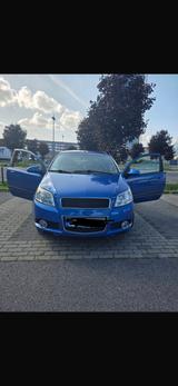 Chevrolet Aveo 1.2 - - Chevrolet Aveo mit 3 Türen