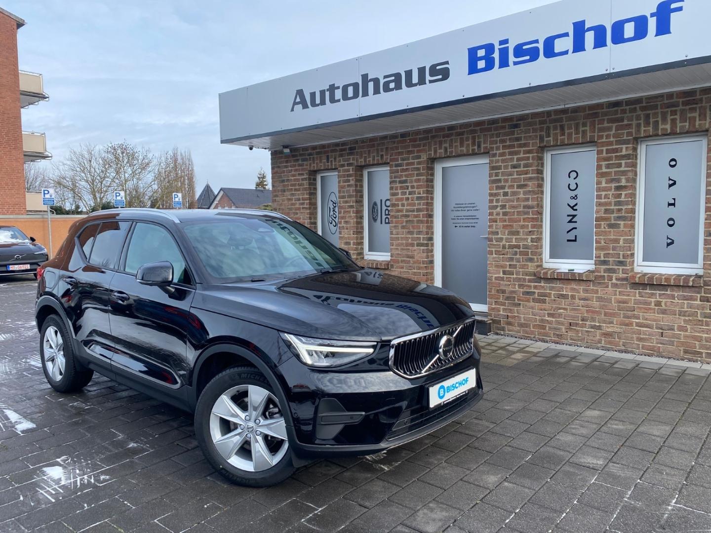 Volvo XC40 2WD B3 Core MHEV 360 Kamera LED Sperrdiff. 