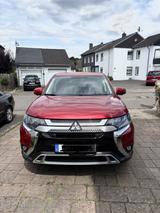 Mitsubishi Outlander 2.0 MIVEC Diamant ClearTec 2WD CVT... - Mitsubishi Outlander in Bochum