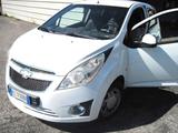 Chevrolet Spark Plus 1.0 CLIMA - weiße Chevrolet Spark